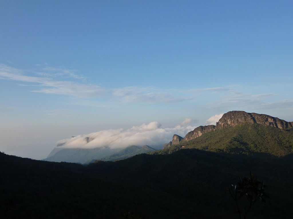 Santa Isabel do Rio Negro terra do “Pico da Neblina” PORTAL DO AMAZONAS Santa Isabel do Rio Negro terra do “Pico da Neblina” PORTAL DO AMAZONAS