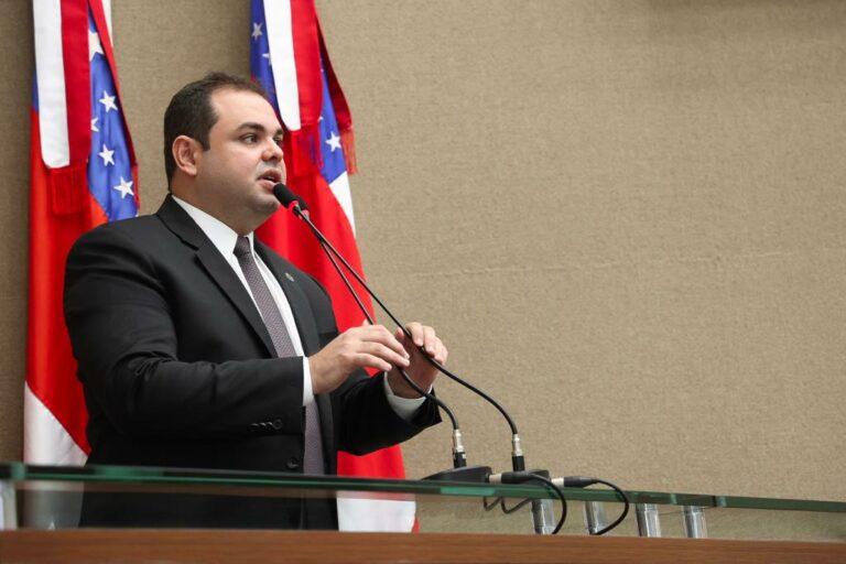 Roberto Cidade propõe lei que estabelece ‘Política Estadual de Inclusão Social de Pessoas com Nanismo’