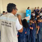 Educação e Saúde: estudantes recebem orientações sobre prevenção à dengue em atividade escolar