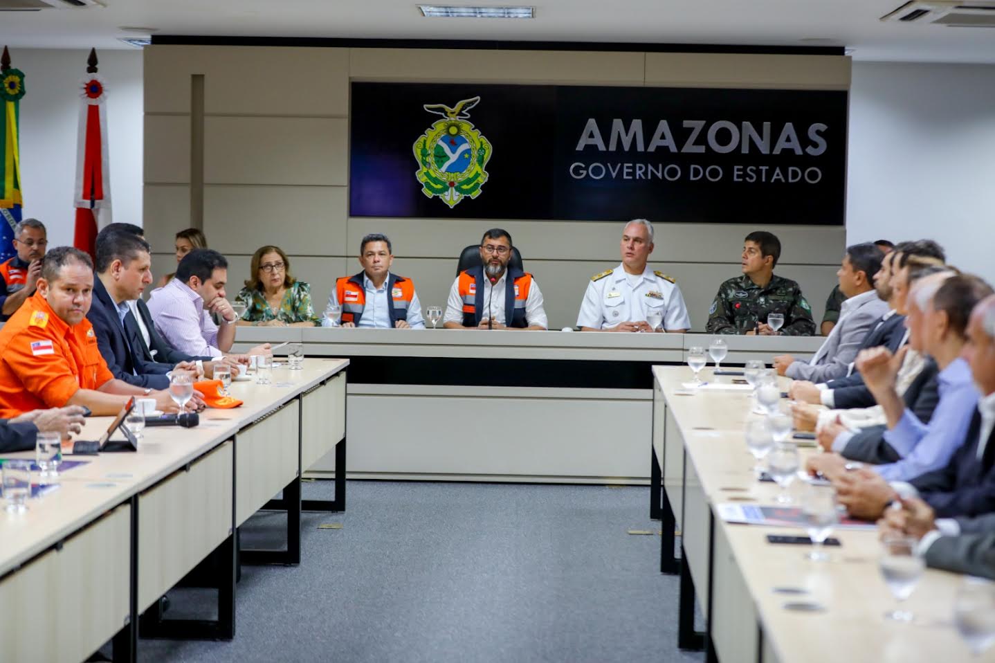 Governador Wilson Lima instala comitê de crise para coordenar ações de enfrentamento da estiagem