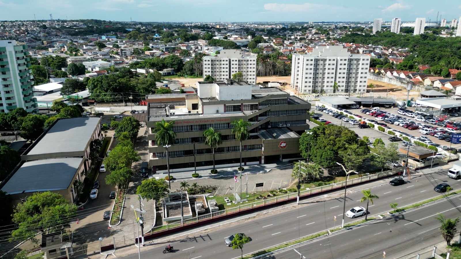 MPAM move ACP por ato de improbidade administrativa contra vereador e empresário em Urucurituba