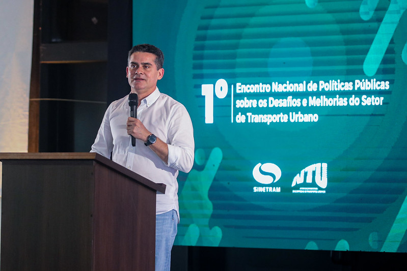 Prefeito de Manaus abre ‘1° Encontro Nacional de Políticas Públicas sobre os Desafios e Melhorias do Setor de Transporte Urbano’