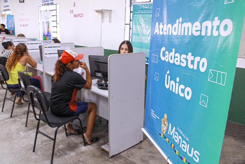 Prefeitura de Manaus alerta usuários do Bolsa Família sobre bloqueio do benefício federal