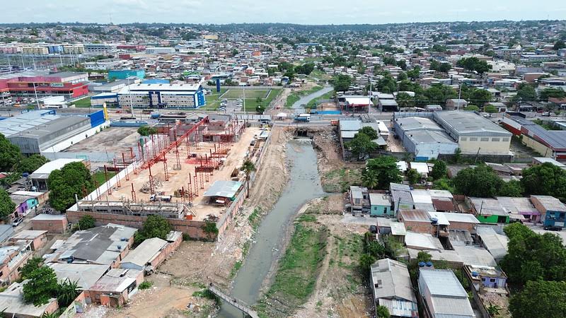 Prefeitura de Manaus avança em obra de requalificação do igarapé do Mindu