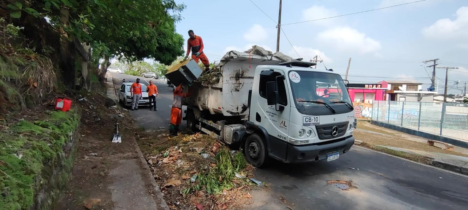 Prefeitura de Manaus amplia ações contra lixeiras viciadas e promove conscientização ambiental