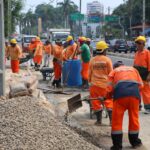 Prefeitura de Manaus realiza a reconstrução de 200 metros do passeio público na avenida Mário Ypiranga Monteiro