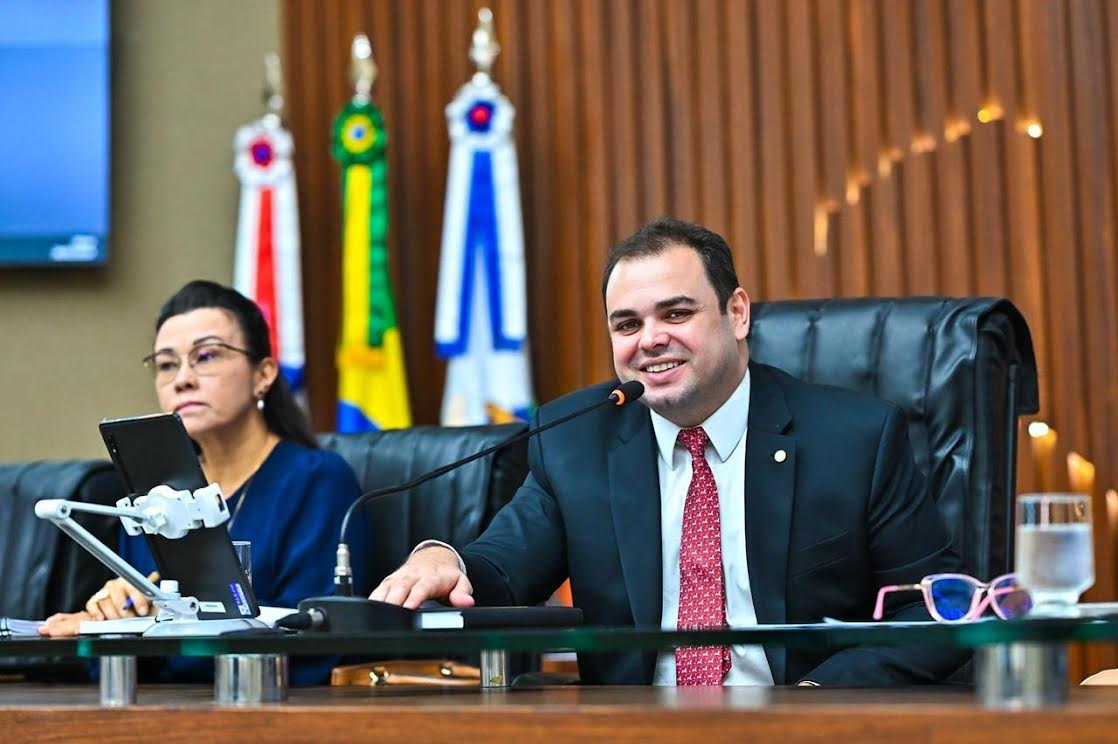 Presidente Roberto Cidade apresenta algumas das prioridades do Legislativo Estadual em 2025