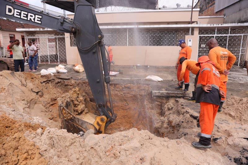 Prefeitura de Manaus atende solicitação de moradores e trabalha na rede de drenagem profunda no bairro Praça 14