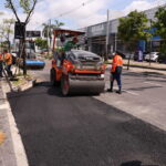 Prefeitura de Manaus avança com as obras de intervenções viárias e inicia a aplicação de asfalto na avenida Djalma Batista