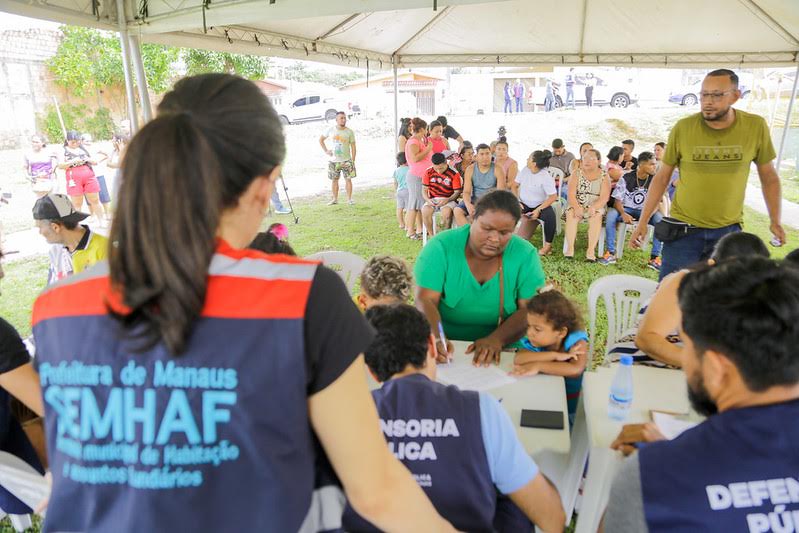 Prefeitura de Manaus e Defensoria Pública assinam acordo para garantir assistência a famílias afetadas por deslizamento no bairro Redenção