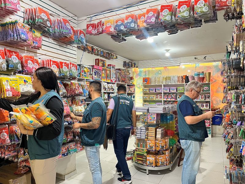 Procon Manaus realiza ‘Operação Carnaval’ para garantir proteção dos consumidores durante as compras festivas