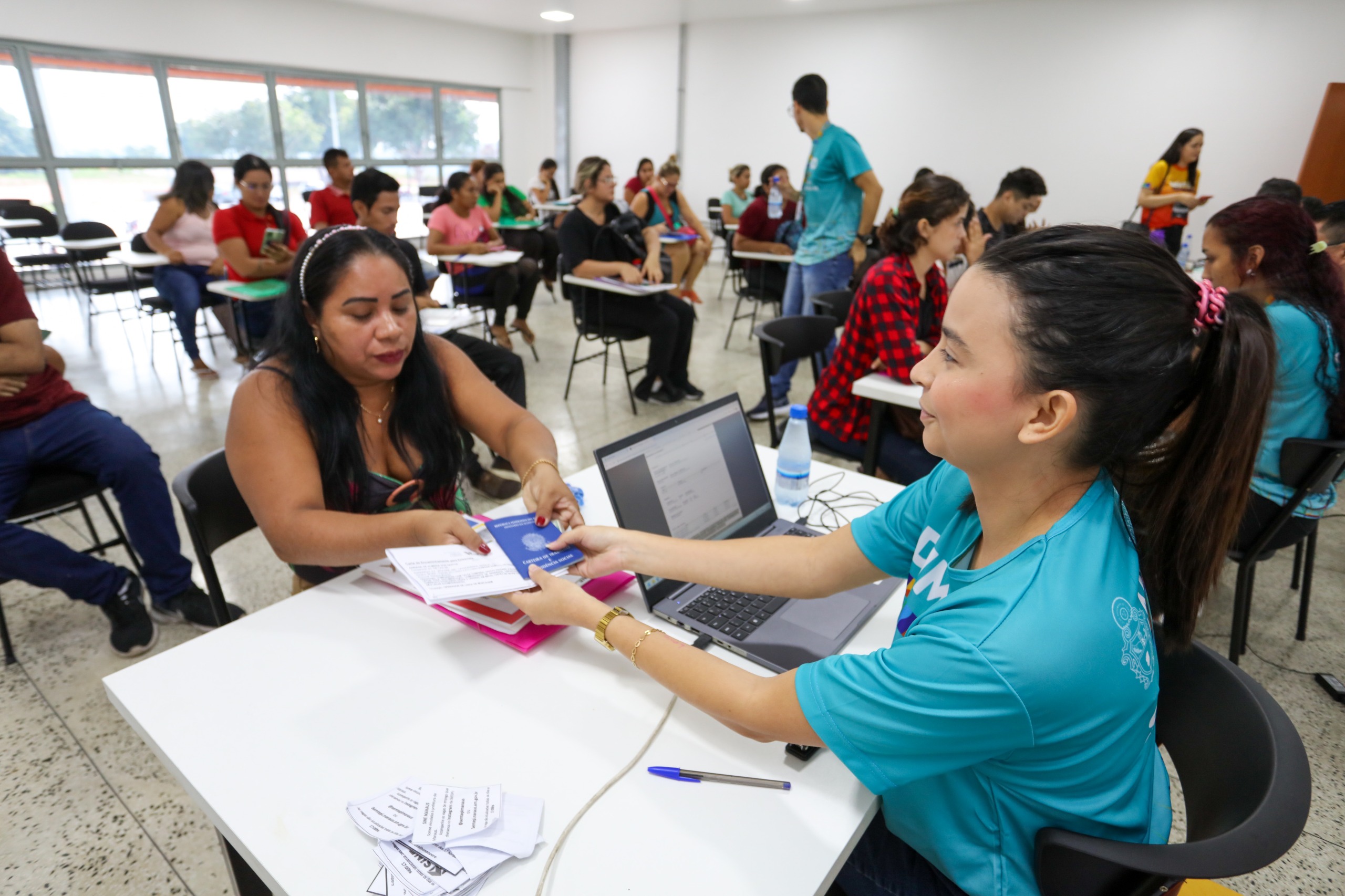 Sine Manaus oferta 161 vagas de emprego nesta quarta–feira, 26/2