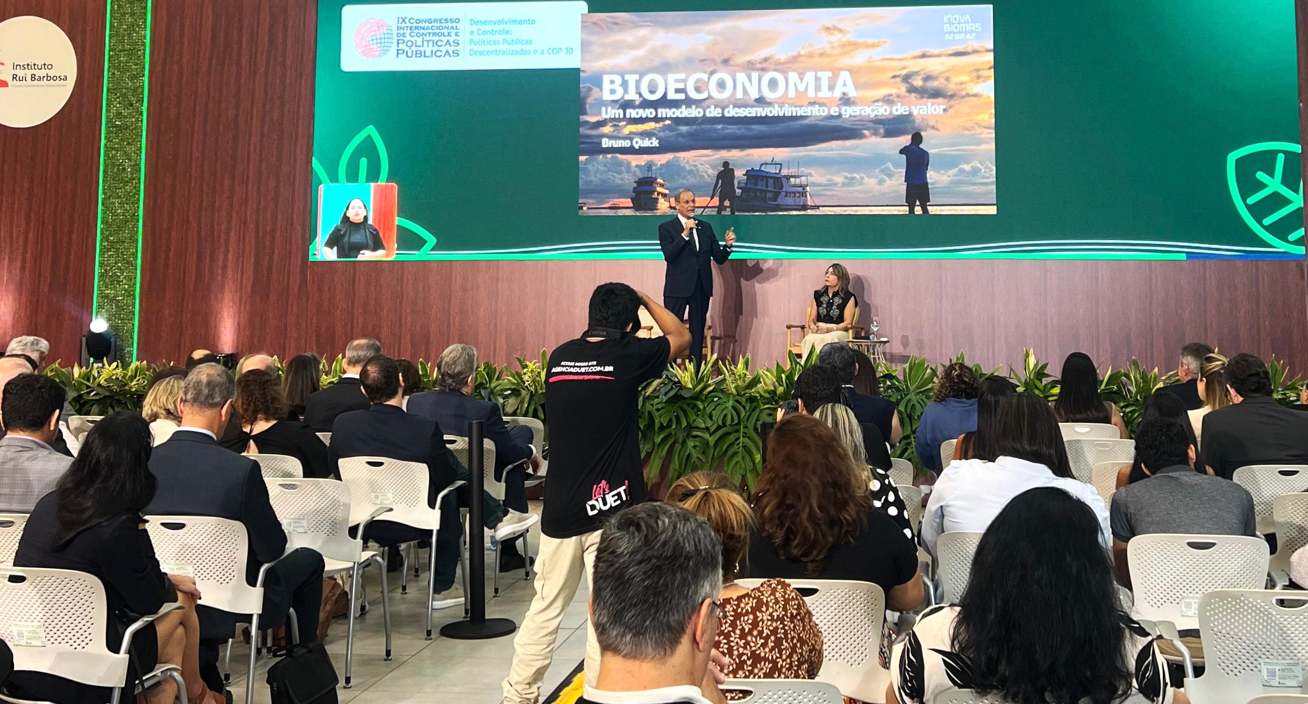 Prefeitura de Manaus teve representação em congresso internacional que discutiu controle e políticas públicas