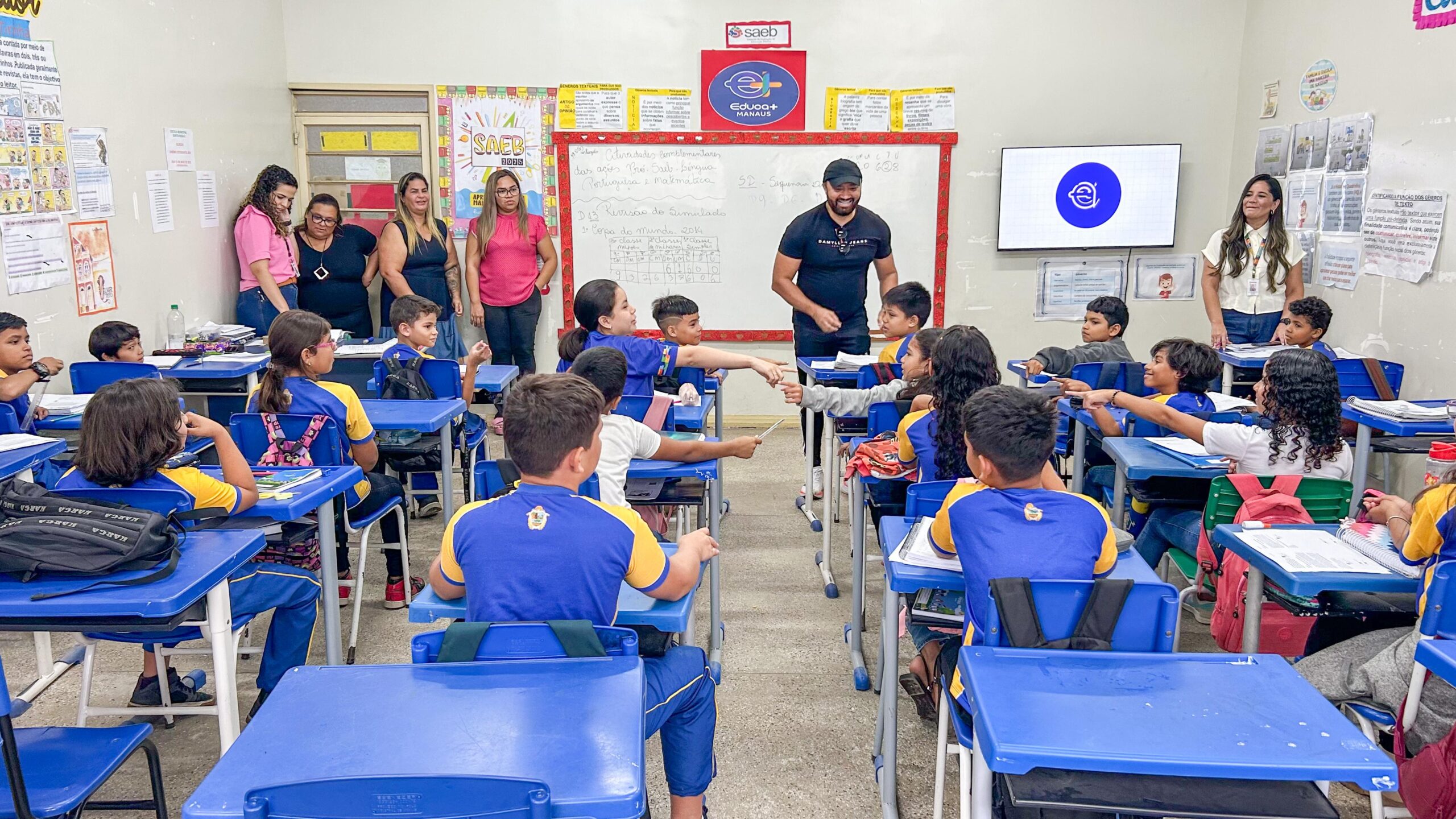 Prefeitura de Manaus inicia visitas às escolas para fortalecer desempenho no Saeb