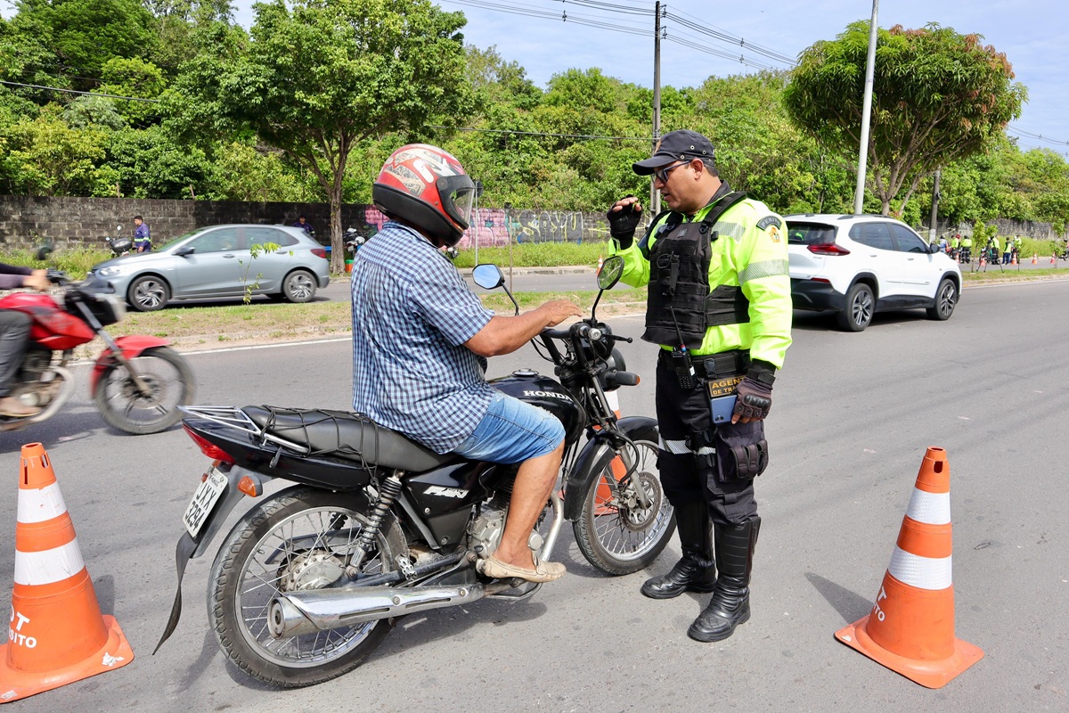 Prefeitura de Manaus realiza operação ‘Cavalo de Aço’ e reforça fiscalização de motociclistas na capital