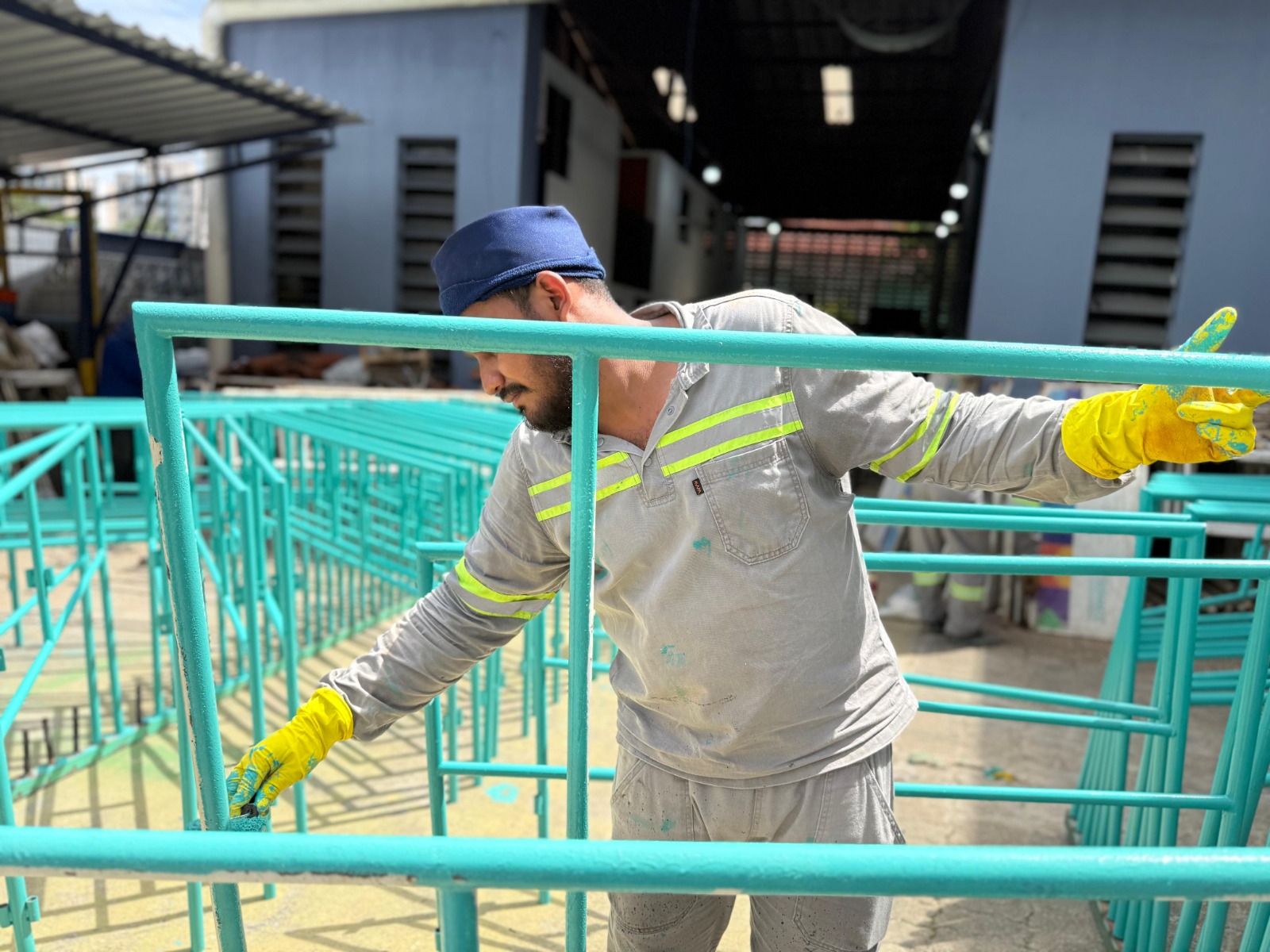 Feiras itinerantes ganham mais conforto e segurança com reformas da Prefeitura de Manaus