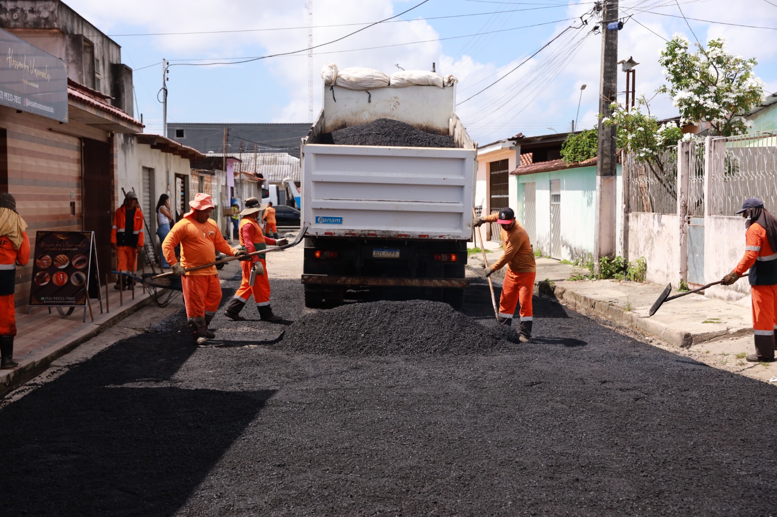 Prefeitura de Manaus avança com obras de infraestrutura no conjunto Mutirão