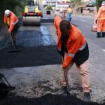 Prefeitura de Manaus realiza recuperação asfáltica em grande avenida do bairro Cidade de Deus