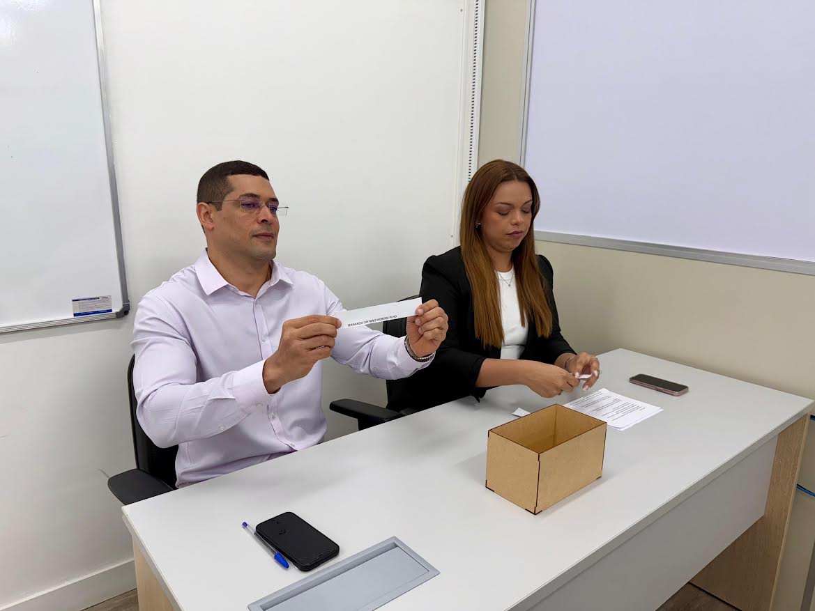 Sorteio define ordem de atuação dos leiloeiros credenciados pela Prefeitura de Manaus