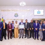 Representante da Calha do Madeira, presidente Roberto Cidade recebe Título de Cidadão Novolindense