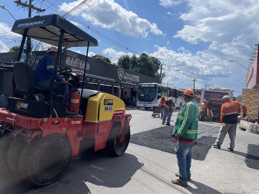 Prefeitura de Manaus intensifica Plano de Verão e recupera avenida estratégica no Jorge Teixeira
