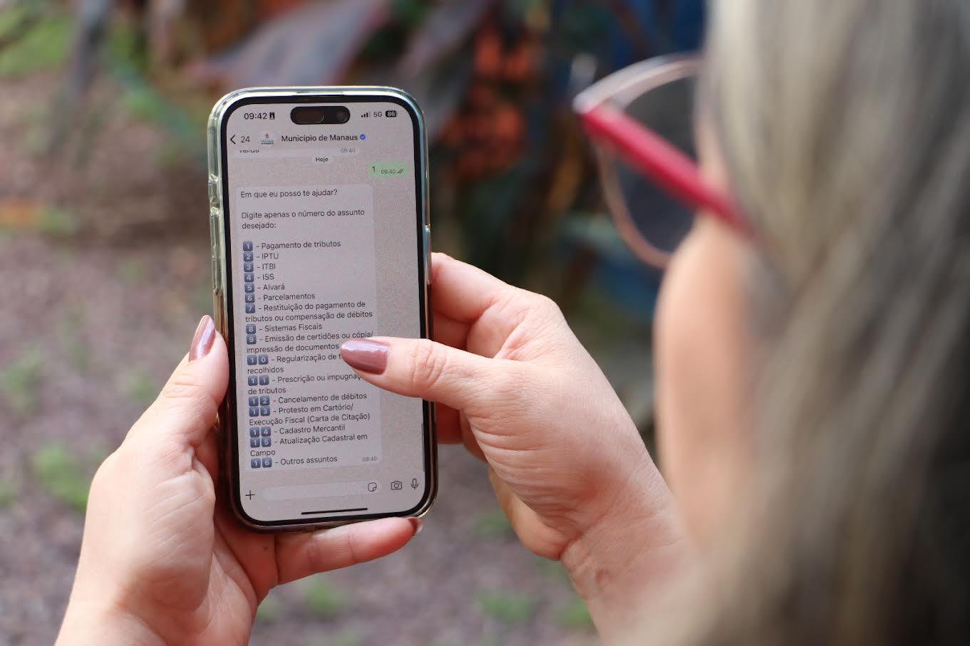 Atendimento tributário da Prefeitura de Manaus, via Inteligência Artificial do WhatsApp, cresce 122% no primeiro semestre de 2025