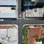 Mutirão no Centro avança com mais de mil toneladas de asfalto aplicadas em cinco ruas históricas de Manaus