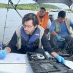 UEA e Ipaam analisam qualidade da água do Rio Tarumã-Açu, em Manaus