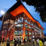 Mutirão do Centro ilumina Manaus com 570 pontos de LED e transforma espaços históricos