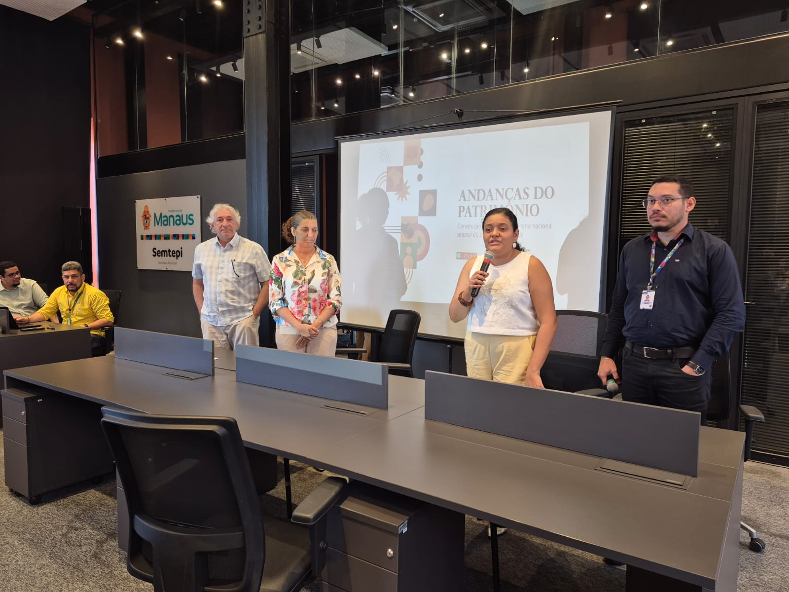 Prefeitura de Manaus celebra mês do patrimônio histórico com debates e valorização da cultura local