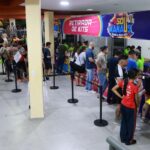 Prefeito David Almeida acompanha entrega de kits da corrida ‘#SouManaus’ com segurança, organização e expectativa do público