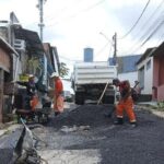 Prefeitura de Manaus leva novo asfalto ao bairro Monte das Oliveiras