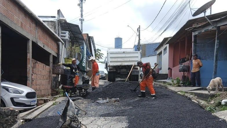 Prefeitura de Manaus leva novo asfalto ao bairro Monte das Oliveiras
