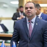 Roberto Cidade propõe aviso eletrônico via celular sobre remoção de veículos em estacionamento irregular