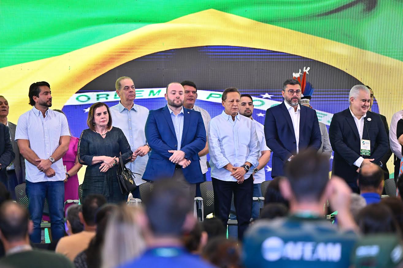 Presidente do TCE-AM prestigia abertura da II Feira de Negócios e Inovação da Afeam