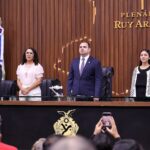 Presidente Roberto Cidade destaca papel da juventude na construção da democracia, durante posse do Parlamento Jovem 2025