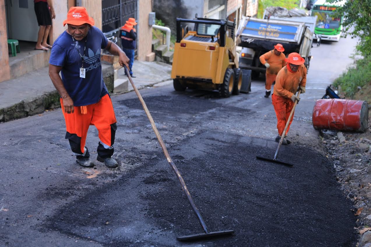 Prefeitura de Manaus segue em obras do ‘Plano de Verão’ no bairro Japiim