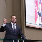 Proposta de Roberto Cidade que coíbe trabalho infantil virtual é sancionada e coloca Amazonas na vanguarda da proteção digital de crianças e adolescentes