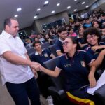 Presidente Roberto Cidade incentiva alunos na preparação para o Enem 2025 por meio do programa Aleam Educa, de sua autoria