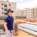 Prefeito David Almeida anuncia entrega do habitacional Mário Haddad para fevereiro e prevê novas moradias até julho de 2026