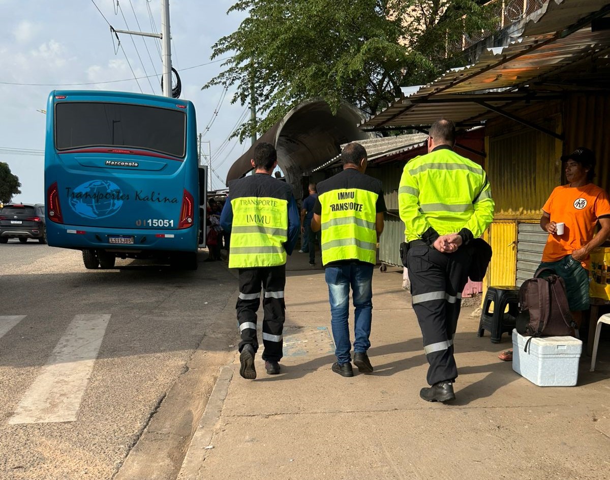 Prefeitura intensifica fiscalização e orientação no entorno da ponte Rio Negro contra transporte irregular