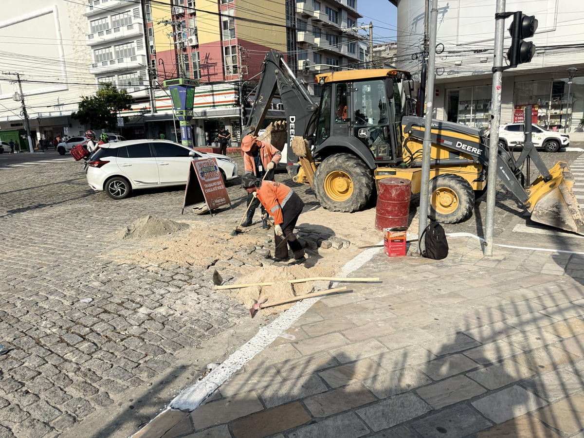 Prefeitura de Manaus revitaliza avenida Eduardo Ribeiro e garante a preservação da história no coração da cidade