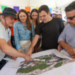 Prefeito David Almeida assina ordem de serviço e inicia contagem regressiva para solução do maior gargalo viário da zona Oeste com o novo complexo viário ‘Passarão’