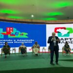 Conselheiro do TCE-AM destaca papel da sociedade na adaptação climática durante painel da COP30