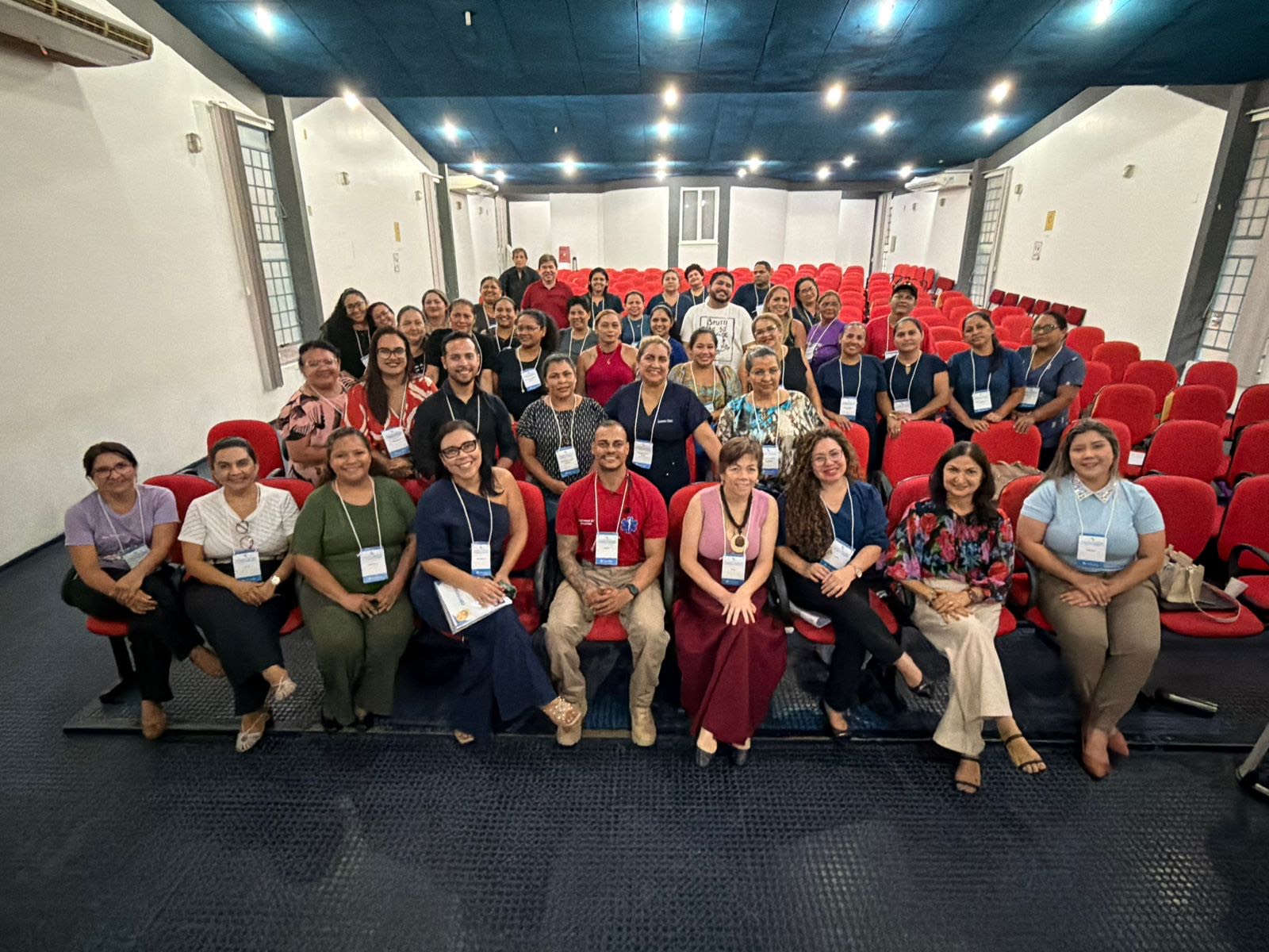 Prefeitura promove capacitação e integração para cuidadores e maqueiros da FDT