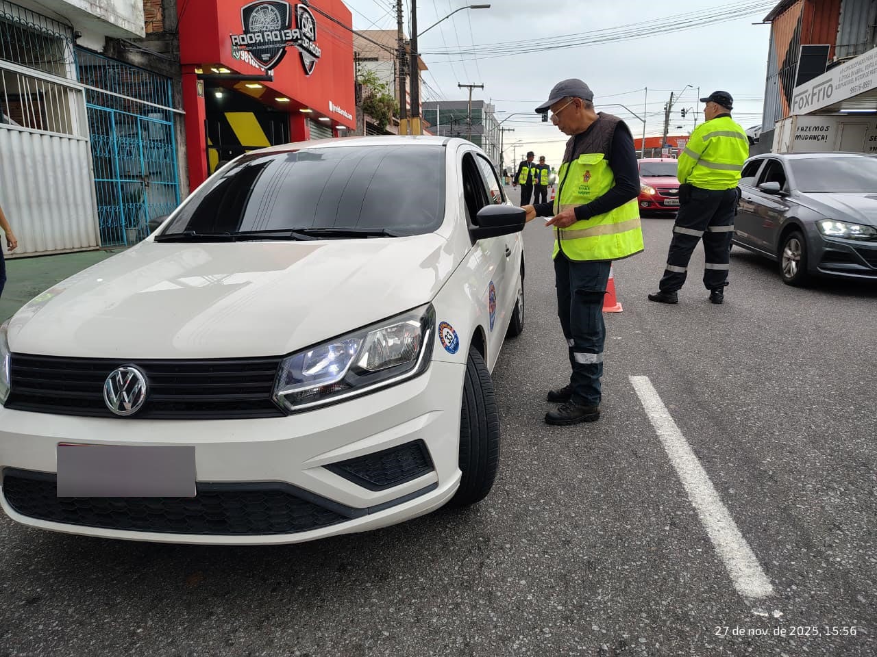 Prefeitura de Manaus intensifica fiscalização do transporte complementar e táxi na zona Sul