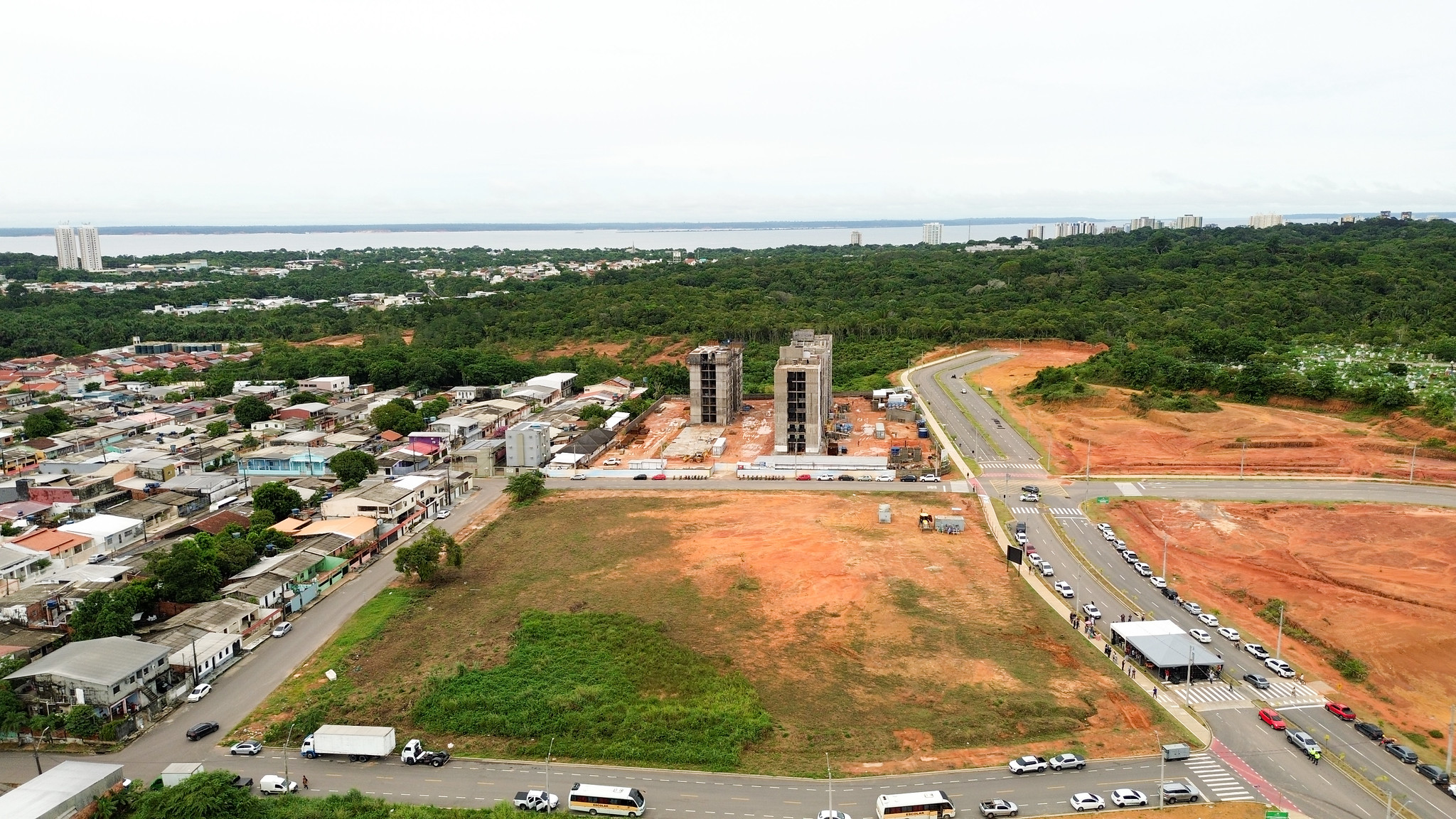 Prefeito assina ordem de serviço para a construção da primeira Fundação Municipal Transtorno do Espectro Autista do Brasil