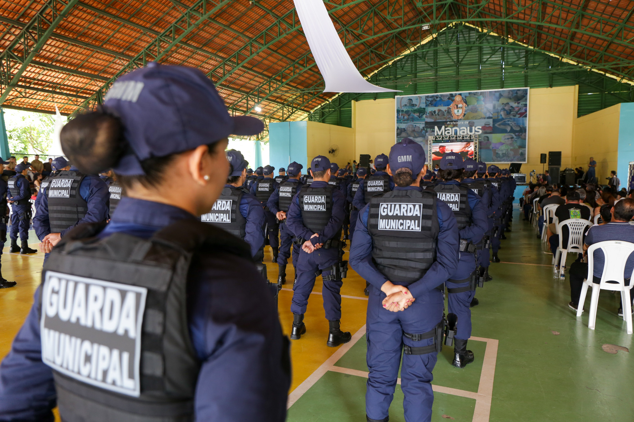 Prefeito David Almeida apresenta 127 novos guardas municipais e lança operação ‘Boas Festas’ em reforço histórico à segurança pública