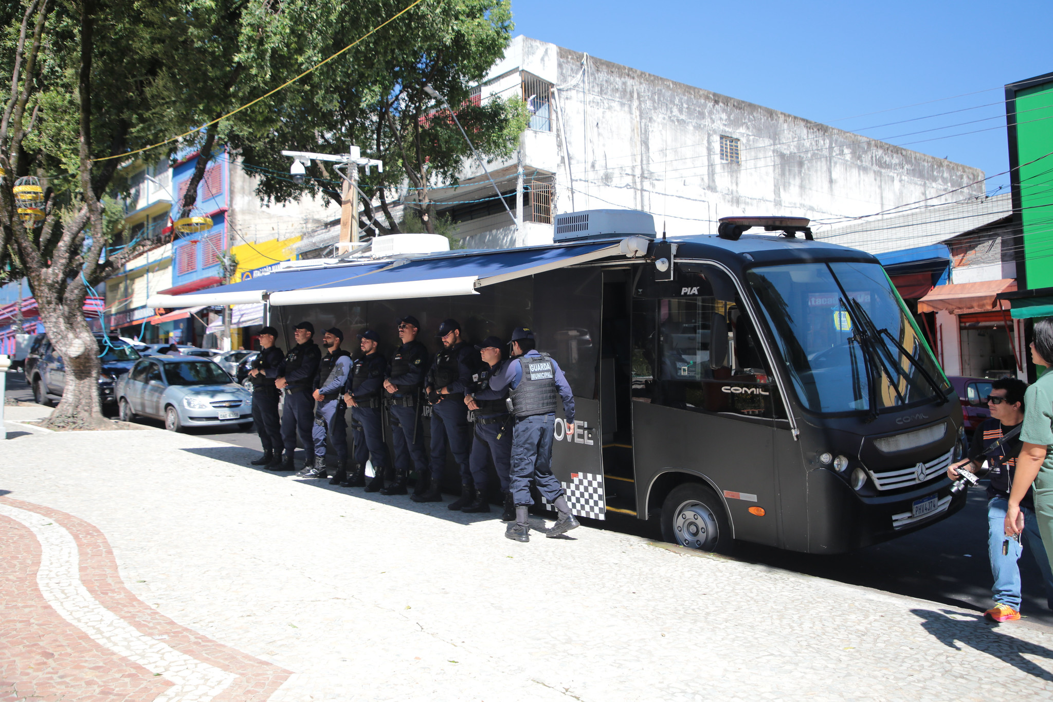 Prefeitura de Manaus reforça segurança no Centro com operação ‘Boas-Festas’