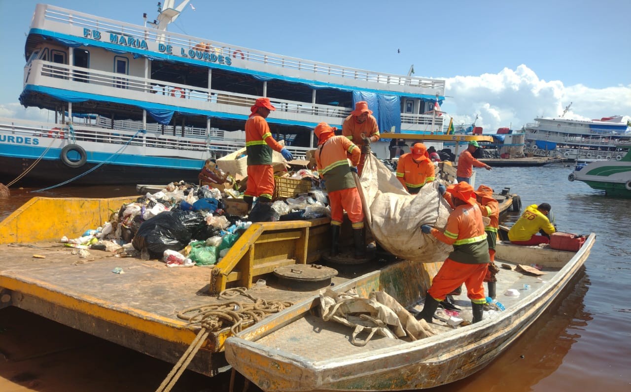 Prefeitura de Manaus intensifica ações de limpeza e recolhe mais de 72 mil toneladas de resíduos no mês de novembro